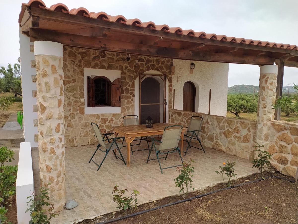Kouros House - Zen Philosophy Palekastro Buitenkant foto